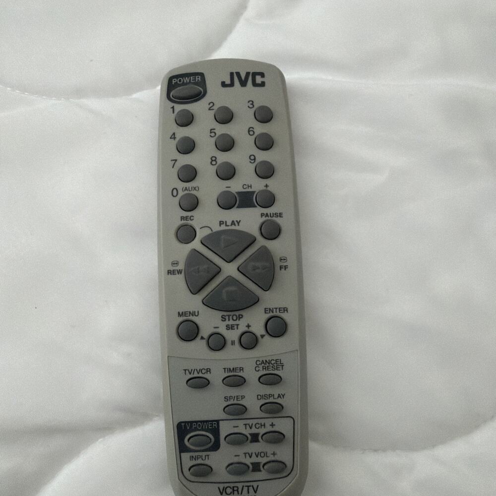 JVC Model 076NOES030 VCR/TV Combo Remote Control Gray Used